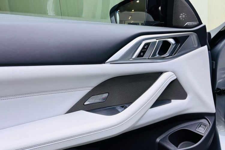 Used BMW M4 2024 M4 Coupe M xDrive Thunder Edition Interior 7