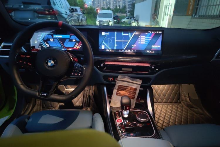Used BMW M4 2024 M4 Coupe M xDrive Thunder Edition Center Console