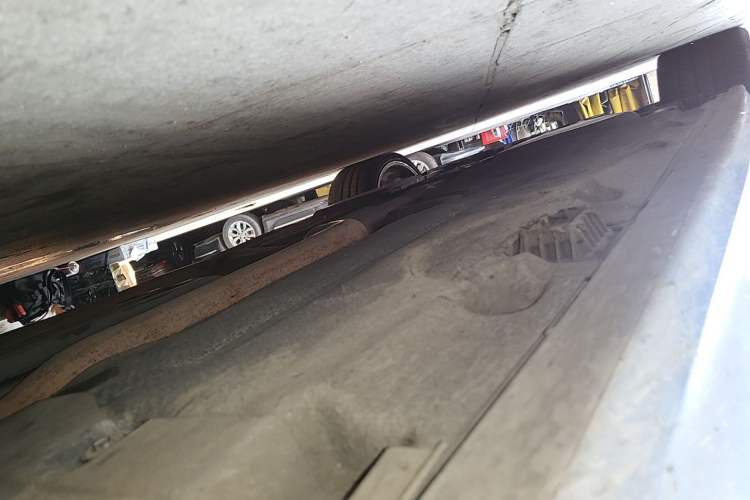 Used BMW M5 2012 M5 Chassis Front Right