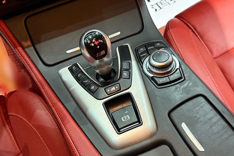 Used BMW M5 2012 M5 Interior 8