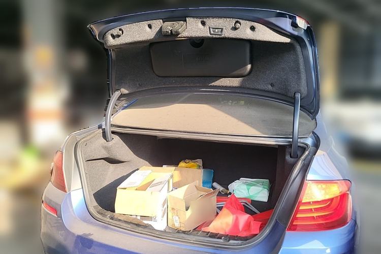 Used BMW M5 2012 M5 Trunk