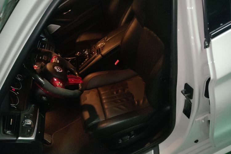 Used BMW M5 2012 M5 Left Front Seat