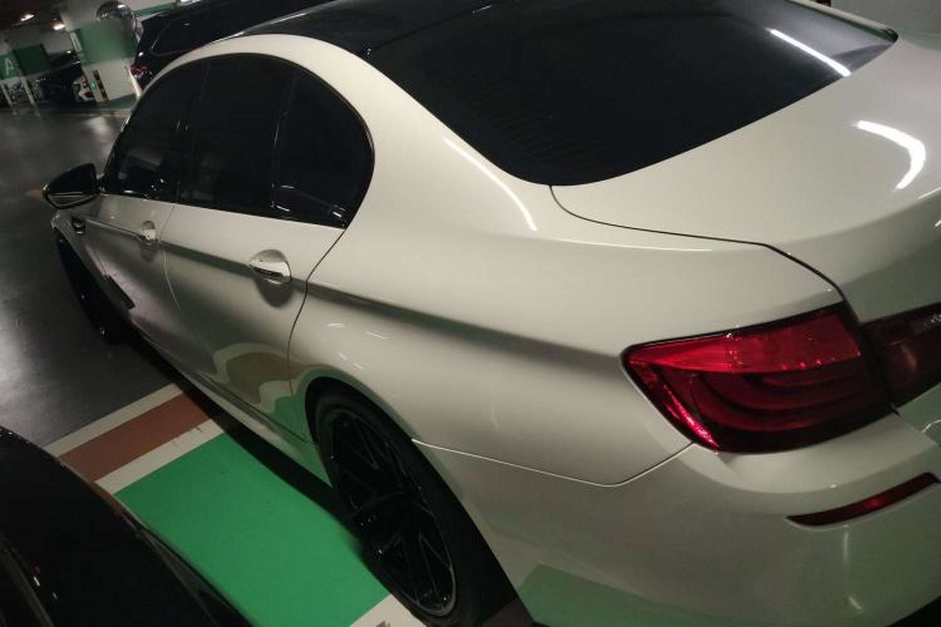 Used BMW M5 2012 M5 Left Side