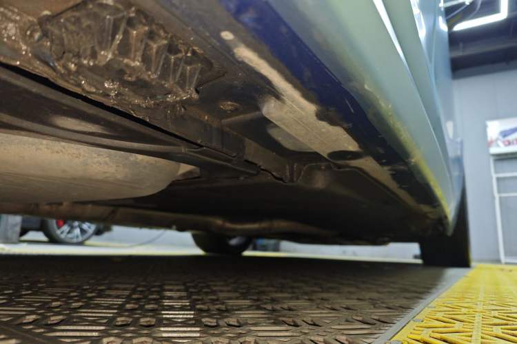 Used BMW M5 2014 M5 Chassis Rear Right