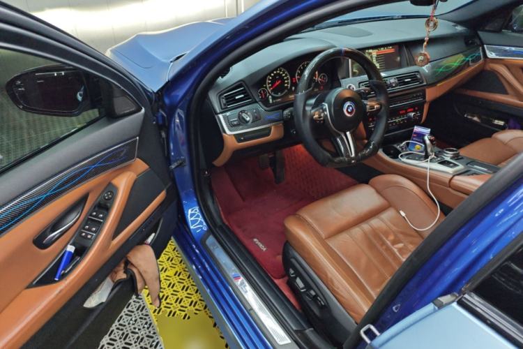 Used BMW M5 2014 M5 Driver Seat