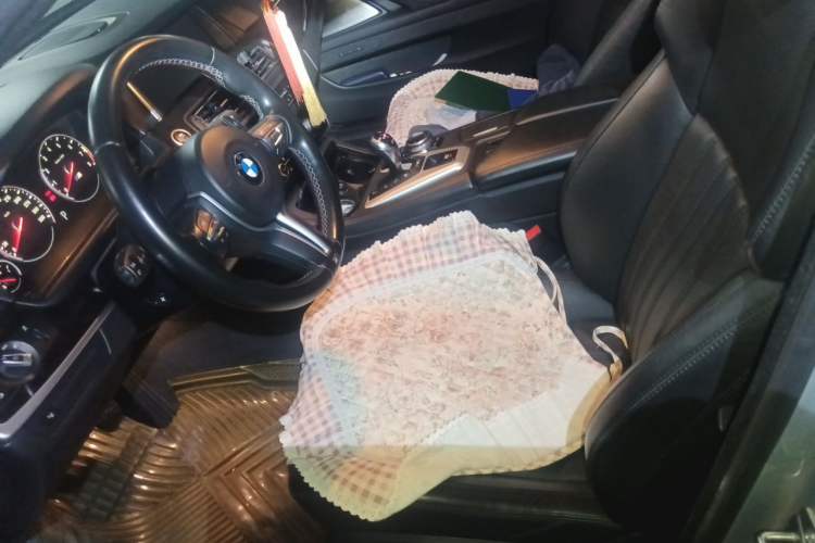 Used BMW M5 2014 M5 Left Front Seat