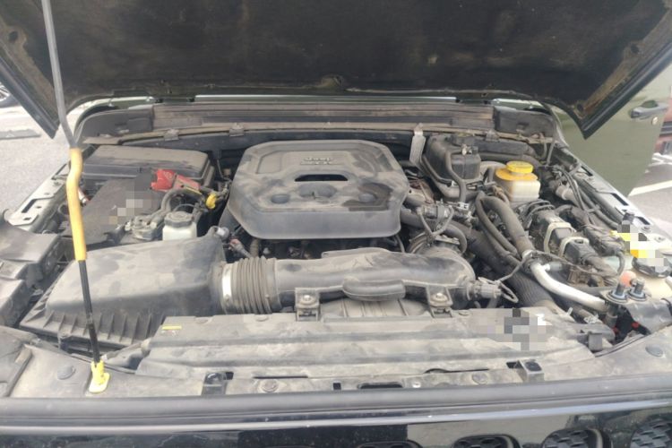 Used BMW M5 2018 M5 Engine Bay