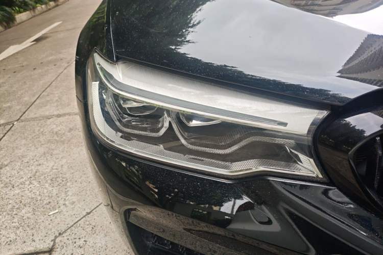 Used BMW M5 2018 M5 Right Front Headlight