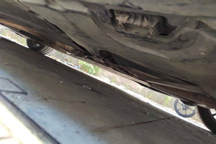 Used BMW M5 2018 M5 Chassis Rear Left
