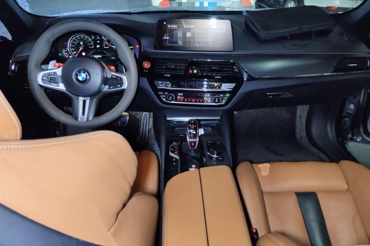 Used BMW M5 2018 M5 Center Console