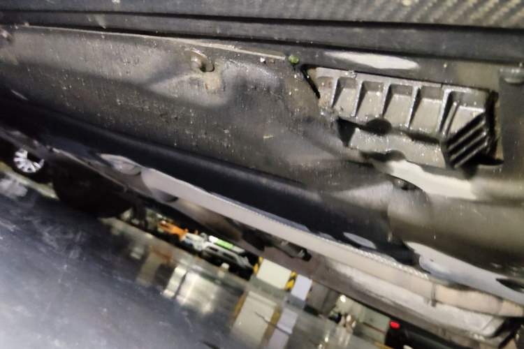 Used BMW M5 2018 M5 Chassis Front Right