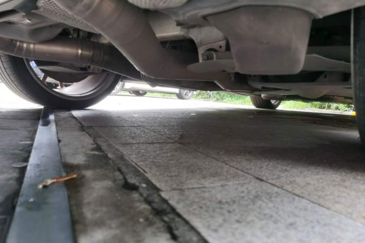 Used BMW M5 2018 M5 Chassis Rear Right