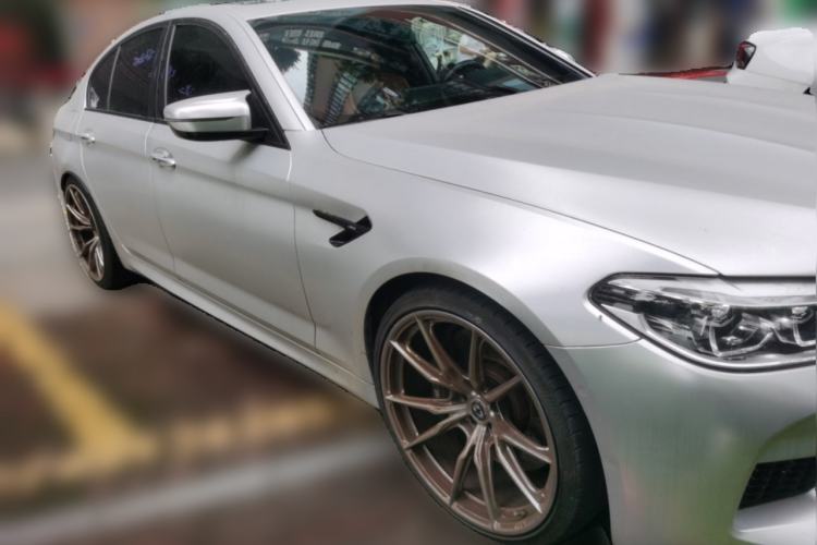 Used BMW M5 2018 M5 Front Right 45 Deg