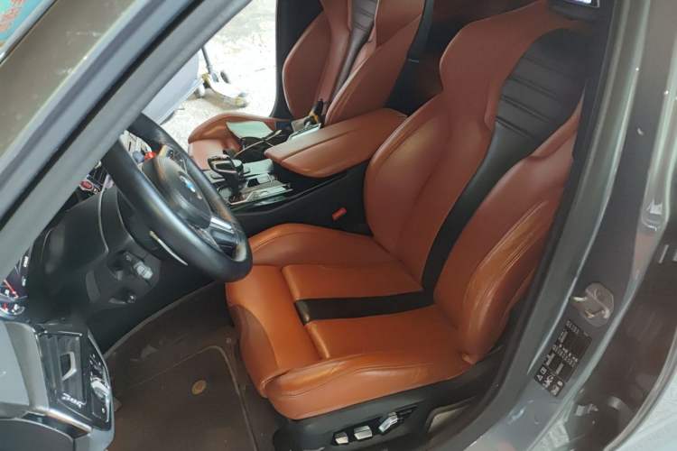 Used BMW M5 2018 M5 Left Front Seat