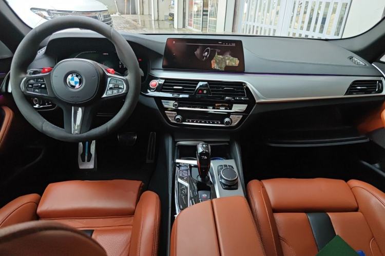 Used BMW M5 2019 M5 Thunder Edition Center Console