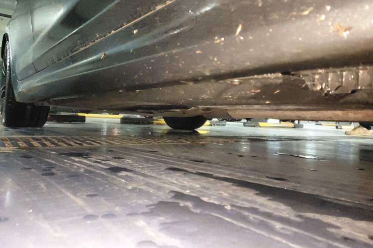 Used BMW M5 2019 M5 Thunder Edition Chassis Front Right