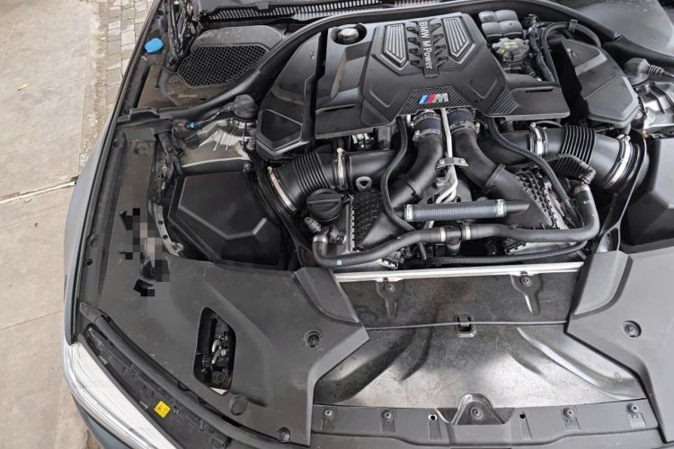 Used BMW M5 2019 M5 Thunder Edition Engine Bay Right