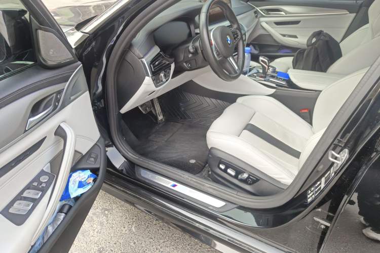 Used BMW M5 2021 M5 Driver Seat
