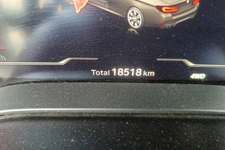 Used BMW M5 2021 M5 Odometer Close Up