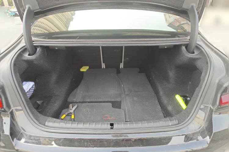 Used BMW M5 2021 M5 Trunk