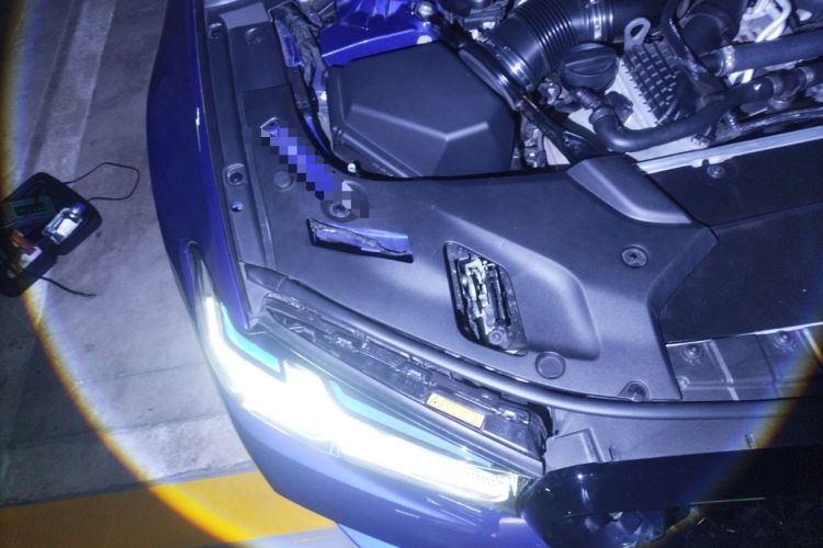 Used BMW M5 2021 M5 Engine Bay Right