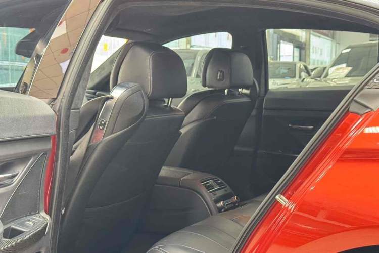 Used BMW M6 2013 M6 Gran Coupe Interior 4