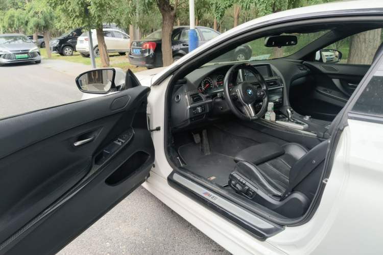 Used BMW M6 2013 M6 Coupe Driver Seat