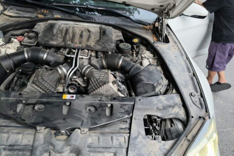 Used BMW M6 2013 M6 Coupe Engine Bay Left
