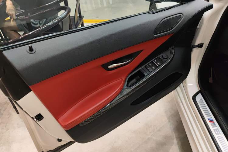 Used BMW M6 2013 M6 Gran Coupe Left Front Door Interior