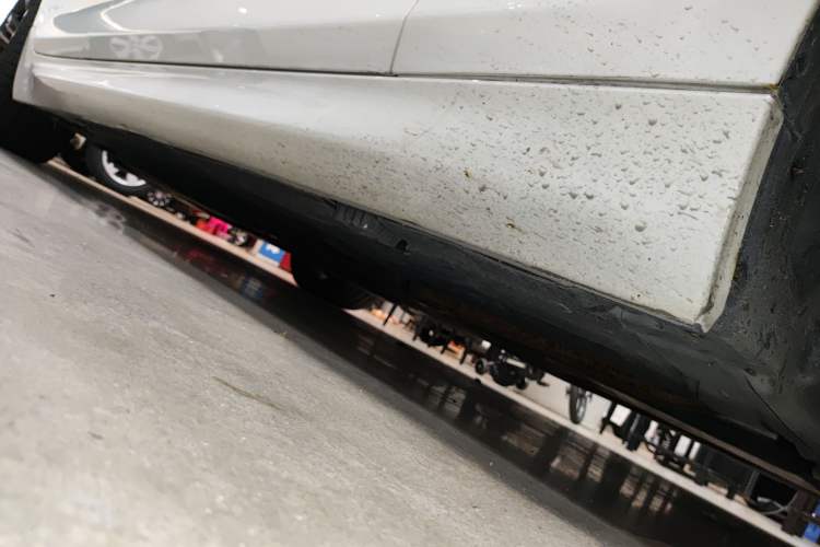Used BMW M6 2013 M6 Gran Coupe Right Side Sill