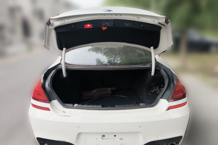 Used BMW M6 2013 M6 Coupe Trunk