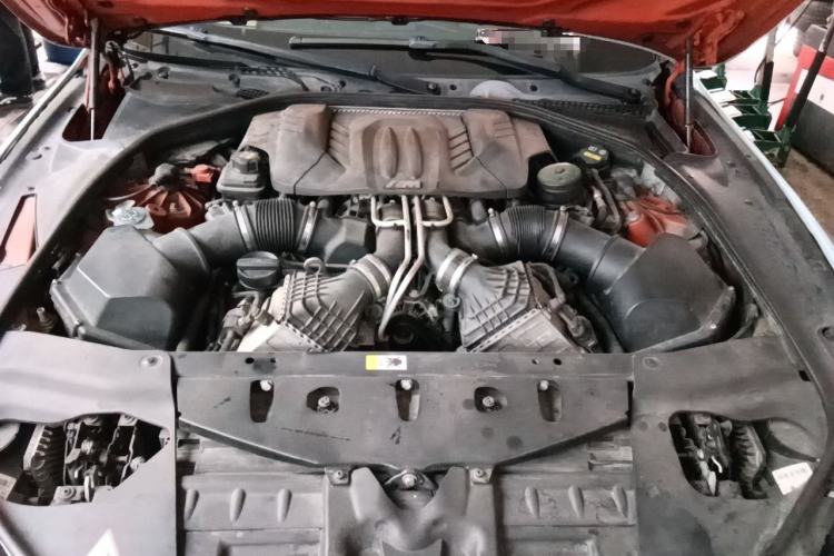 Used BMW M6 2014 M6 Gran Coupe BMW Year of the Horse Limited Edition Engine Bay