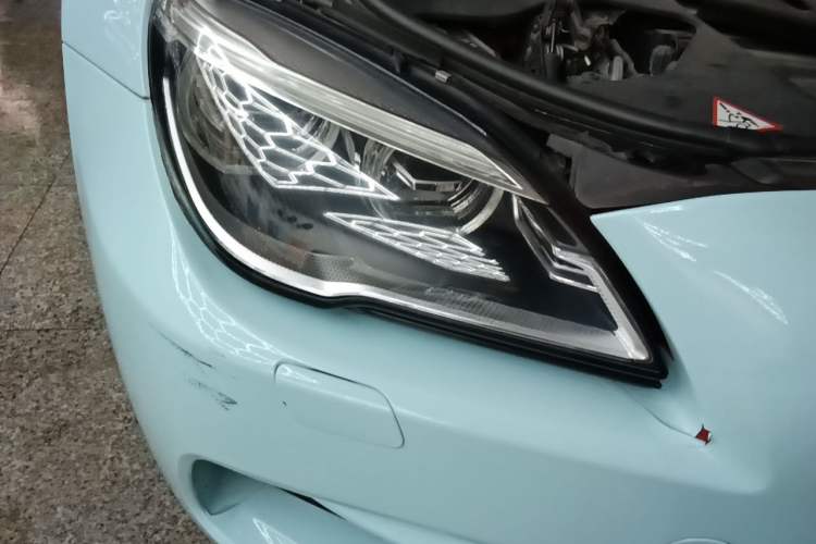 Used BMW M6 2014 M6 Gran Coupe BMW Year of the Horse Limited Edition Right Front Headlight