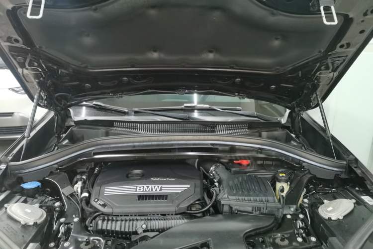Used BMW X1 2021 sDrive25Li Leading Model Engine Bay