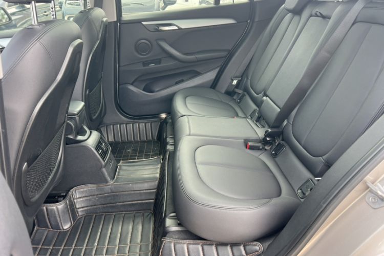Used BMW X1 2019 sDrive18Li Premium Edition Interior 4