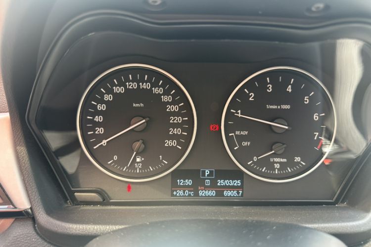 Used BMW X1 2018 sDrive18Li Fashion Model Odometer Close Up