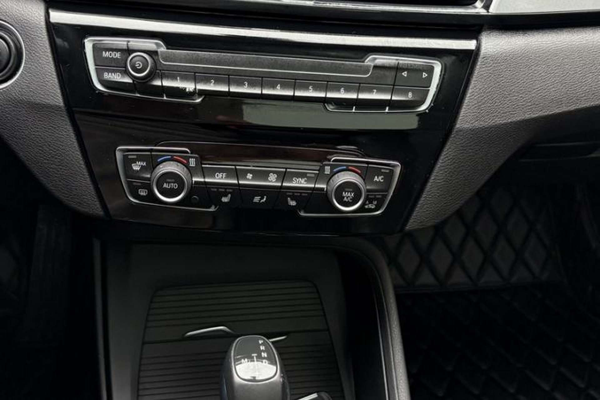 Used BMW X1 2016 sDrive18Li Premium Edition Audio And AC Panel