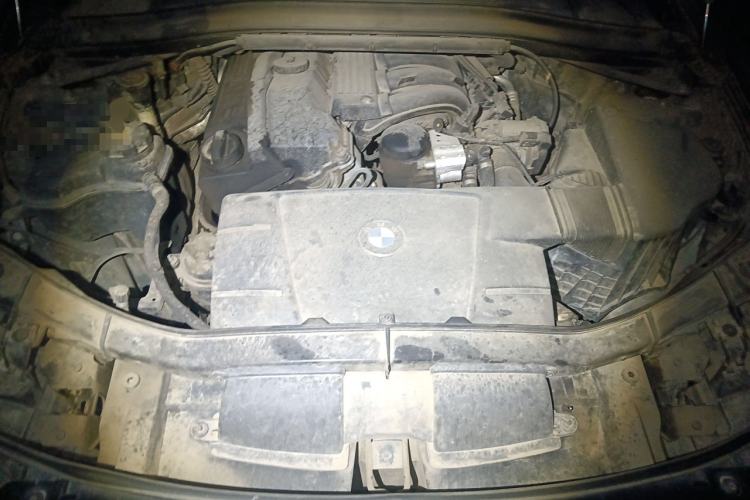 Used BMW X1 2010 sDrive18i Luxury Model Engine Bay