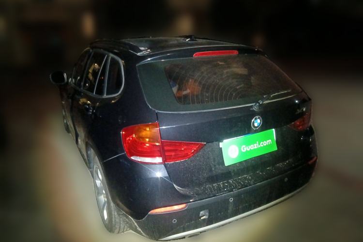 Used BMW X1 2010 sDrive18i Luxury Model Rear Left 45 Deg