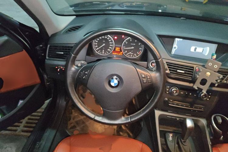 Used BMW X1 2010 sDrive18i Luxury Model Steering Wheel