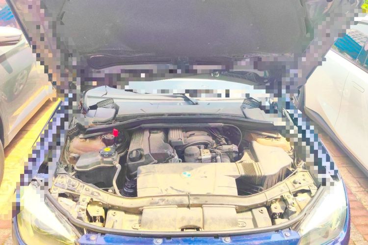 Used BMW X1 2010 sDrive18i Luxury Model Engine Bay