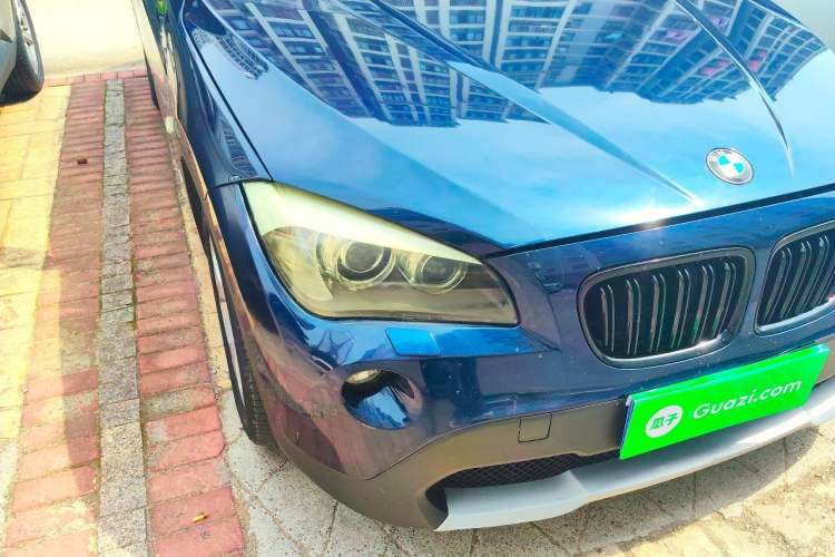 Used BMW X1 2010 sDrive18i Luxury Model Right Front Headlight