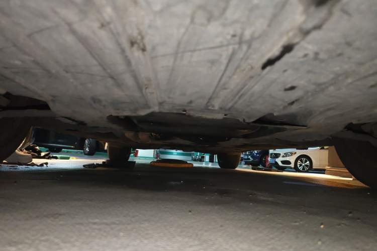 Used BMW X1 2010 xDrive25i Chassis Front