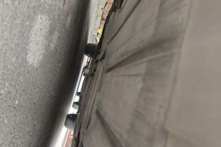 Used BMW X1 2010 xDrive25i Chassis Front