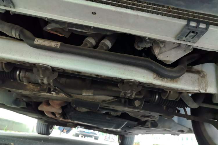 Used BMW X1 2010 sDrive18i Luxury Model Chassis Front