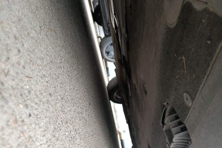 Used BMW X1 2010 xDrive25i Chassis Front Left