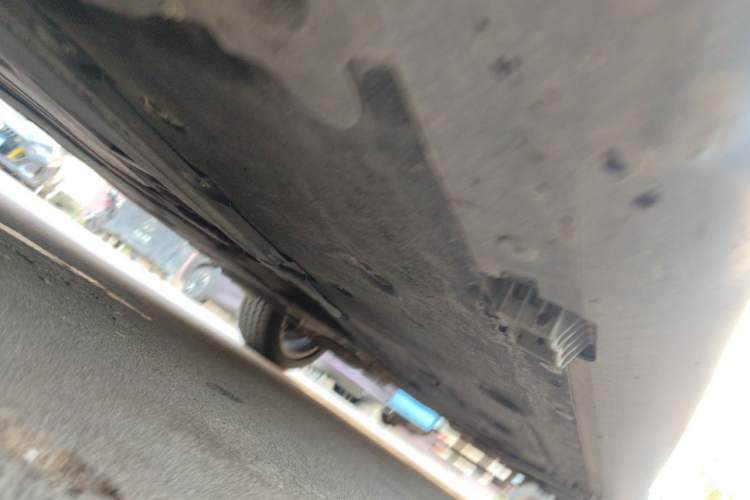 Used BMW X1 2010 xDrive25i Chassis Front Left