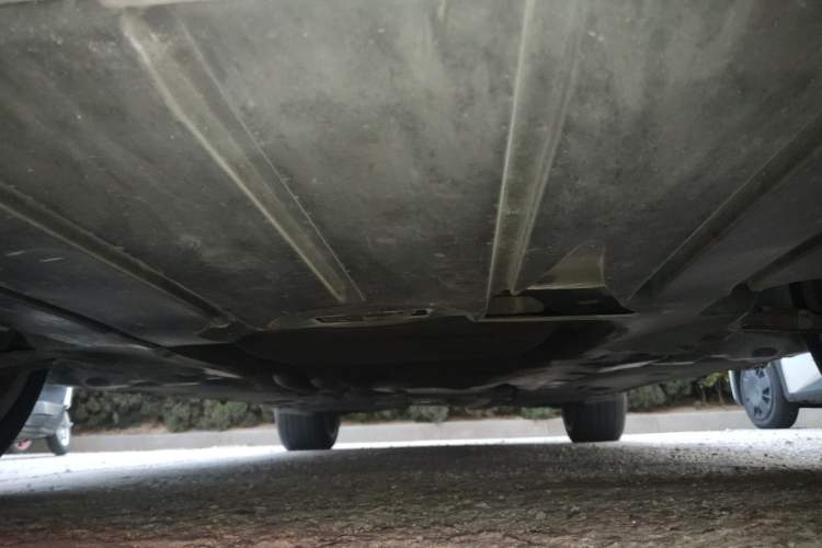 Used BMW X1 2010 xDrive28i Chassis Front