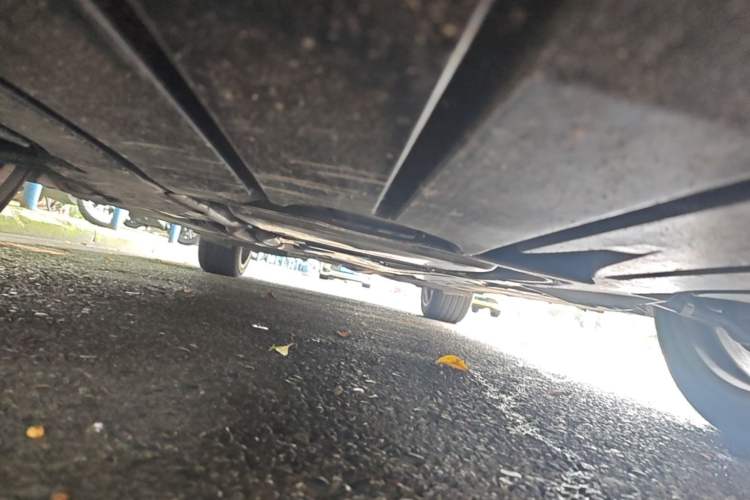 Used BMW X1 2010 xDrive28i Chassis Front