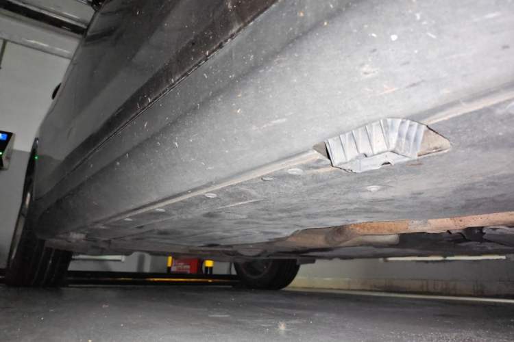 Used BMW X1 2010 sDrive18i Luxury Model Chassis Front Right